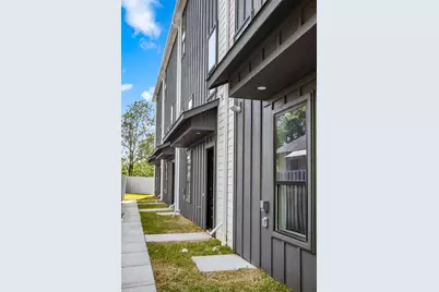4711 Sylvester Street, Dallas, TX 75219 - Photo 3
