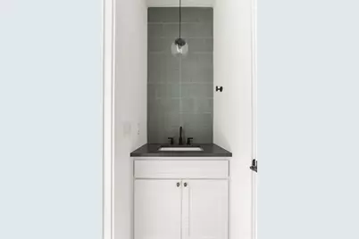 4711 Sylvester Street, Dallas, TX 75219 - Photo 9