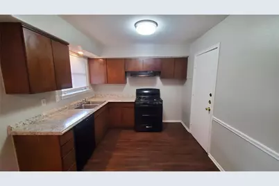 8840 Milverton Drive, Dallas, TX 75217 - Photo 5