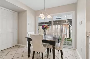924 McCoy Dr, Irving, TX 75062 - Photo 5