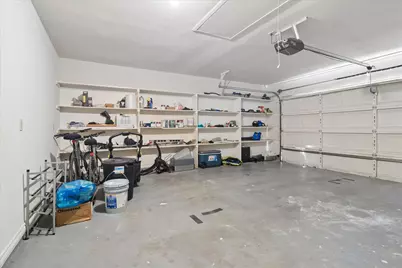 924 McCoy Drive, Irving, TX 75062 - Photo 35