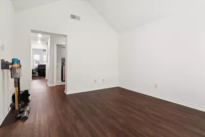 924 McCoy Drive, Irving, TX 75062 - Photo 7