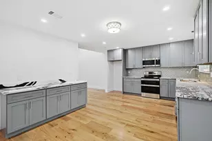 402 Creekmeadow Ln, Lewisville, TX 75067 - Photo 11