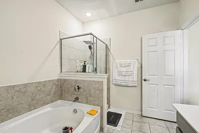 9117 Redshire Lane, Fort Worth, TX 76131 - Photo 19