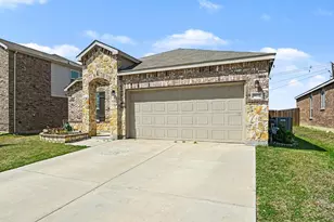 9117 Redshire Ln, Fort Worth, TX 76131 - Photo 3