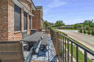 2711 Spyglass Dr, Carrollton, TX 75007 - Photo 31