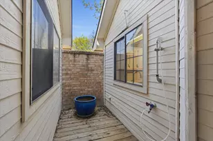 2838 Big Oaks Dr, Garland, TX 75044 - Photo 27