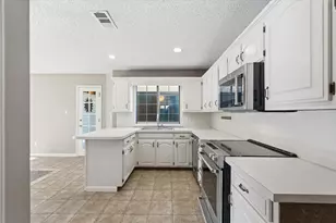 2838 Big Oaks Dr, Garland, TX 75044 - Photo 11