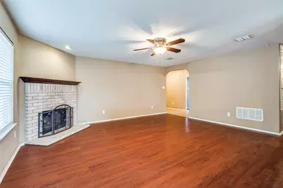 2844 Bluffs Court, McKinney, TX 75071 - Photo 3