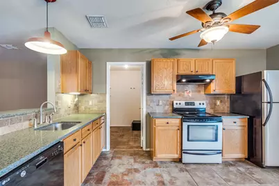 2844 Bluffs Court, McKinney, TX 75071 - Photo 9