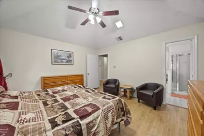 4017 Cherryhill Court, Arlington, TX 76016 - Photo 13