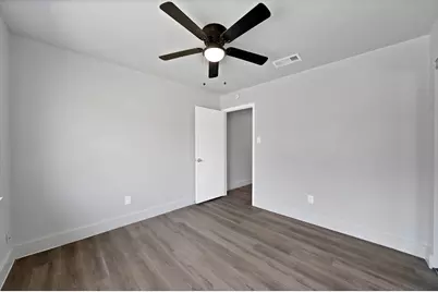 6758 Cartagena Court, Fort Worth, TX 76133 - Photo 11