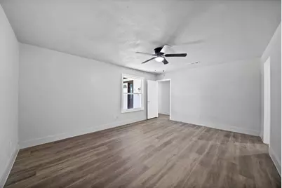 6758 Cartagena Court, Fort Worth, TX 76133 - Photo 17