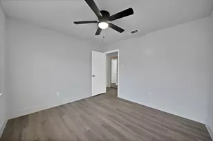 6758 Cartagena Ct, Fort Worth, TX 76133 - Photo 13