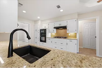 101 Baird Circle, Highland Village, TX 75077 - Photo 3