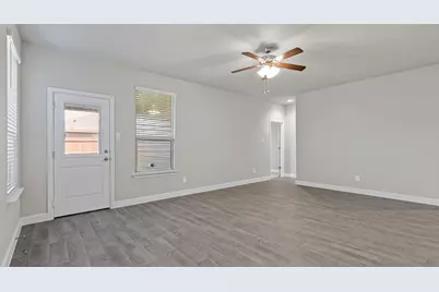 15633 Leinster Pass, Fort Worth, TX 76247 - Photo 15