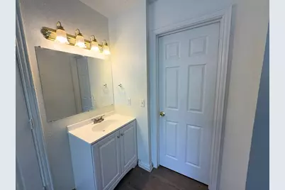 2613 Amherst Court, Irving, TX 75038 - Photo 9
