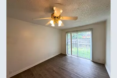 2613 Amherst Court, Irving, TX 75038 - Photo 7