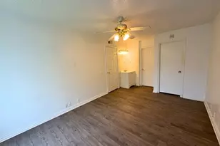 2613 Amherst Ct, Irving, TX 75038 - Photo 9
