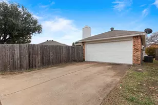 983 Downey Dr, Lewisville, TX 75067 - Photo 33