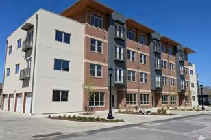 928 Travis Ave, Fort Worth, TX 76104 - Photo 1