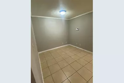 8106 Scyene Road, Dallas, TX 75227 - Photo 7