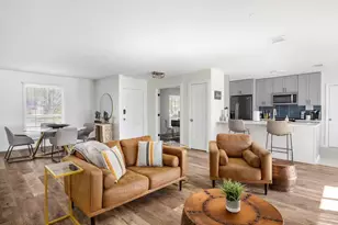 3170 Golfing Green Dr, Farmers Branch, TX 75234 - Photo 7