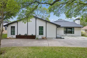 13726 Peyton Dr, Dallas, TX 75240 - Photo 33