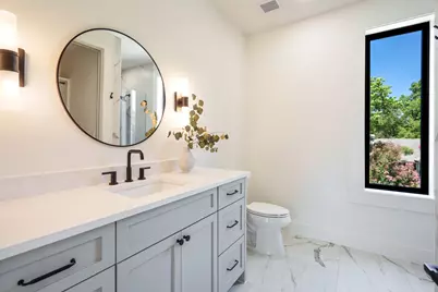 5836 Kenwood Avenue, Dallas, TX 75206 - Photo 29