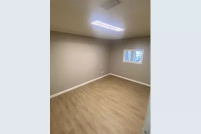 8108 Scyene Road, Dallas, TX 75227 - Photo 9