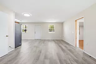 556 Oxbow Ct, Burleson, TX 76028 - Photo 9