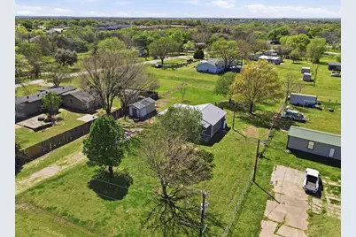 556 Ox-Bow Court, Burleson, TX 76028 - Photo 29