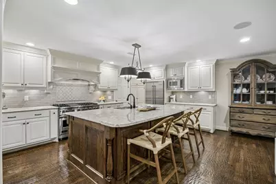 9616 Shadydale Lane, Dallas, TX 75238 - Photo 11