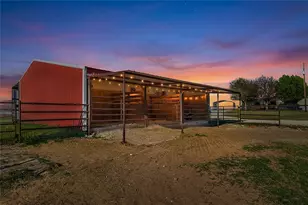 2667 Roland Rd, Whitesboro, TX 76273 - Photo 1