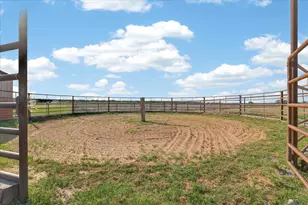 2667 Roland Rd, Whitesboro, TX 76273 - Photo 7