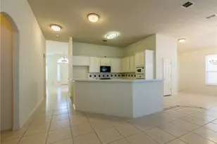 8216 Spring Valley Ln, Plano, TX 75025 - Photo 5