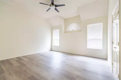 8216 Spring Valley Lane, Plano, TX 75025 - Photo 11