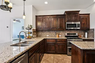 2540 Grey Kingbird Trail, Fort Worth, TX 76244 - Photo 11