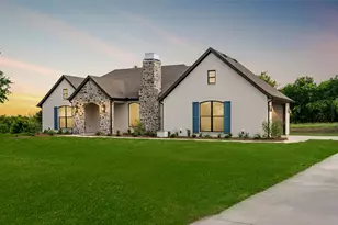 8132 Wyldewood Cir, Fort Worth, TX 76126 - Photo 3