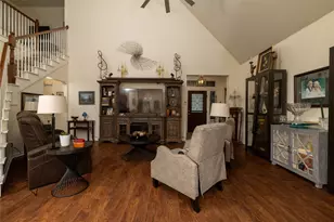 160 Greathouse Village, Decatur, TX 76234 - Photo 9