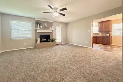 309 Linda Drive, Burleson, TX 76028 - Photo 3