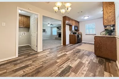 309 Linda Drive, Burleson, TX 76028 - Photo 5