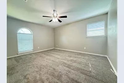 309 Linda Drive, Burleson, TX 76028 - Photo 17