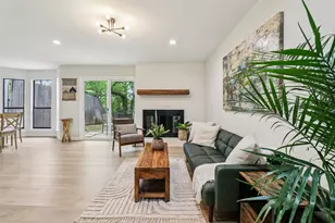 1428 Hampton Rd, Grapevine, TX 76051 - Photo 7