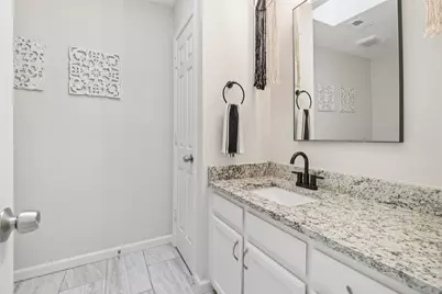 1428 Hampton Road, Grapevine, TX 76051 - Photo 21