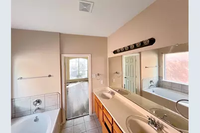 1203 Whitecreek Drive, Glenn Heights, TX 75154 - Photo 23