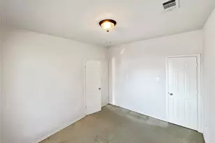 1203 Whitecreek Dr, Glenn Heights, TX 75154 - Photo 13