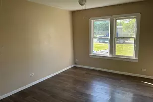 104 W Wilson Ave, Whitney, TX 76692 - Photo 9