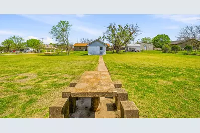 925 N Kirk Street, Hico, TX 76457 - Photo 21