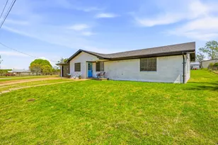 925 N Kirk St, Hico, TX 76457 - Photo 23